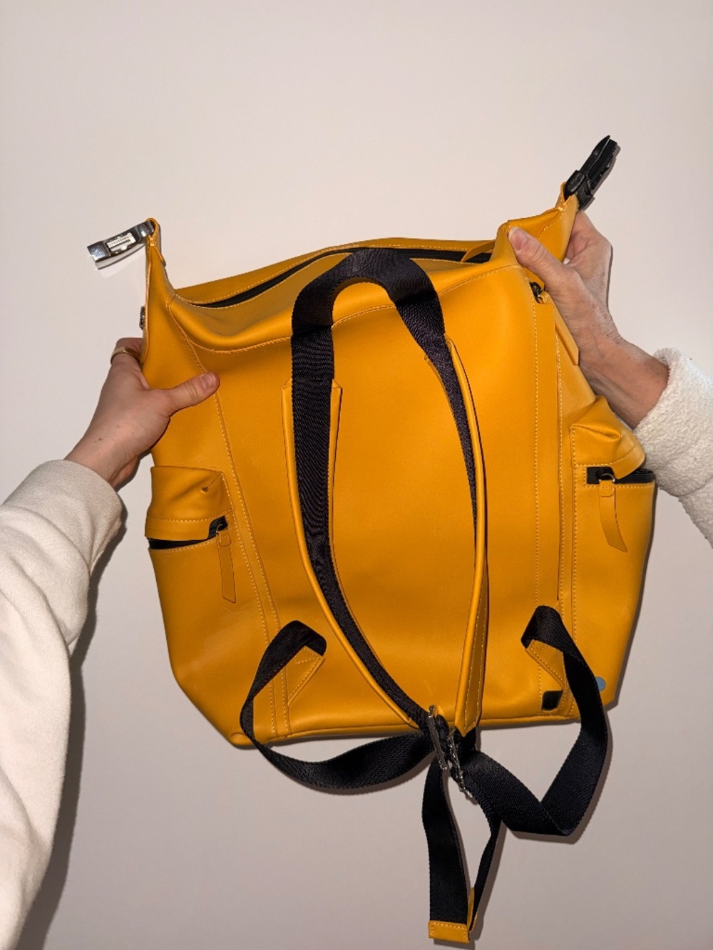 Hunter Original Rubberized Leather Backpack Yellow Genuine Leather Waterproof - Picture 4 of 8